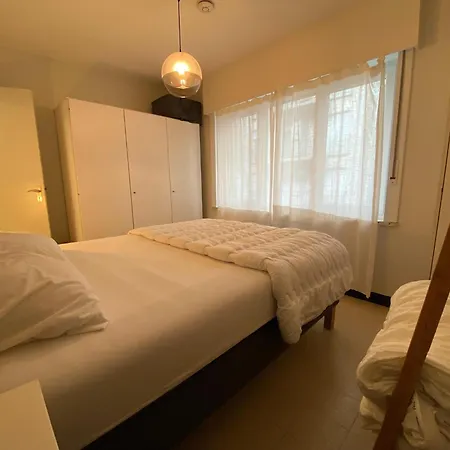 In Near The Beach, Cleaning Included * Nieuwpoort