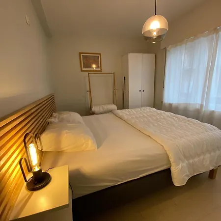 In Near The Beach, Cleaning Included Apartment