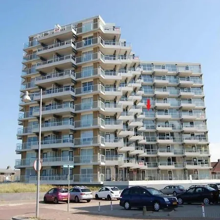 In Near The Beach, Cleaning Included Apartment *